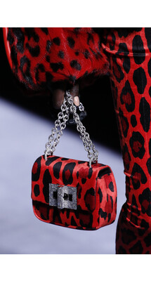 Detalis Tom Ford Fall 2018 Ready-to-Wear Детали Том Форд осень зима 2018 коллекция Tom Ford TF неделя моды в Нью Йорке Tom Ford Mainstyles